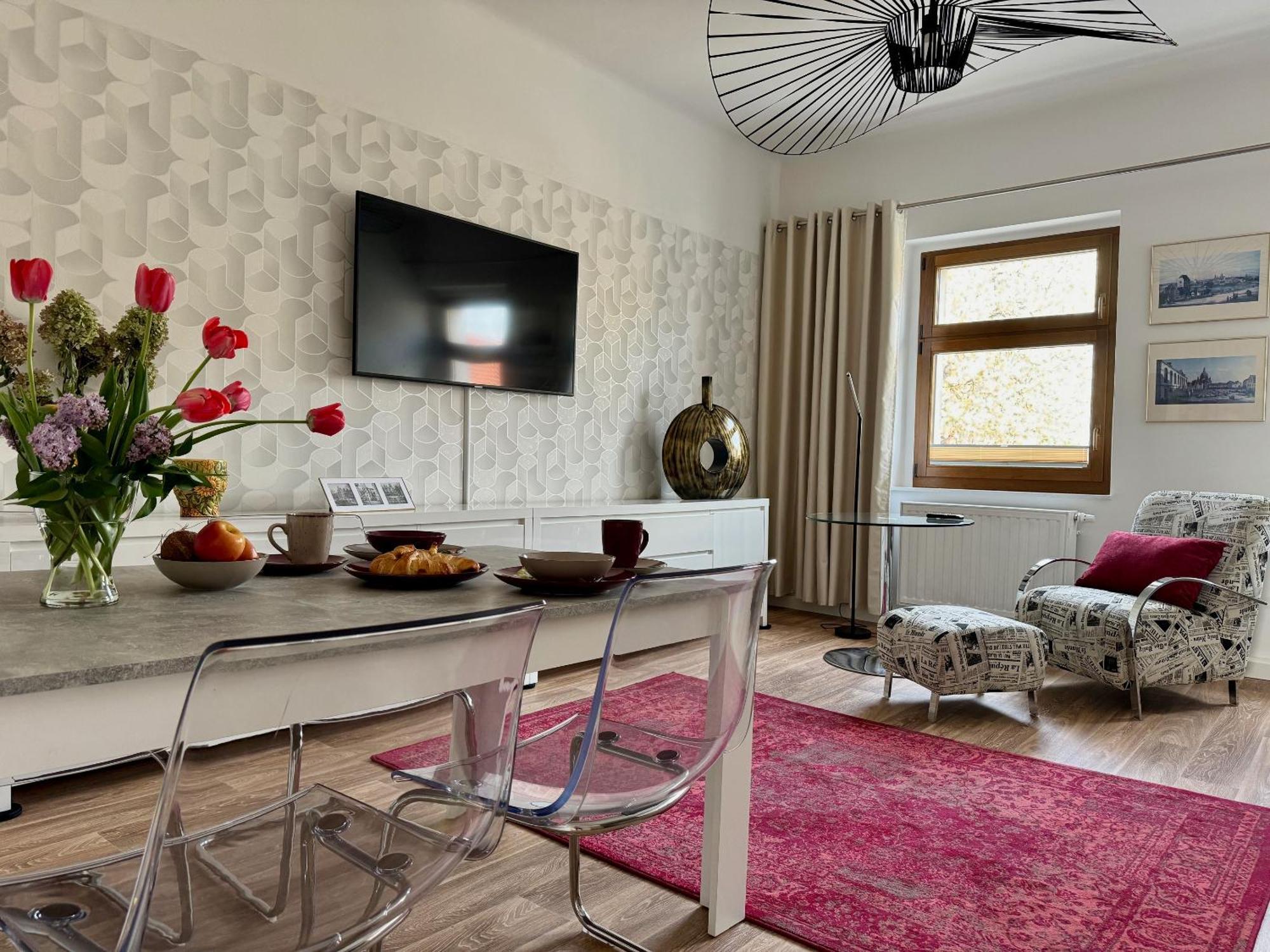 Apartment Im Elbtal Weinboehla ภายนอก รูปภาพ